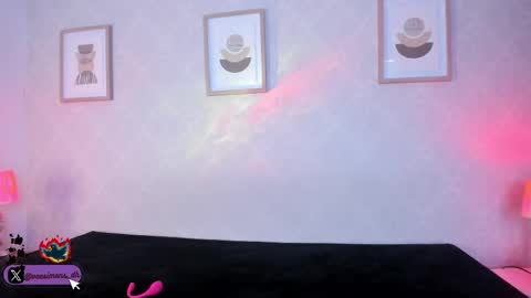Snapshot of veesimons_dh chatting on 09-20-25, 07:04 Vee Simons online show from 09-20-25, 07:04