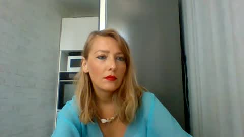 Veessa online show from 06-17-26, 09:56