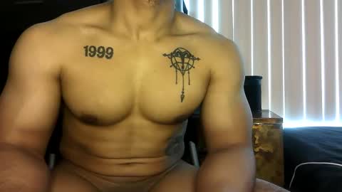 Vegas Love online show from 05-08-26, 10:04