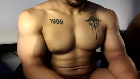 Snapshot of vegasluv702 chatting on 06-10-26, 09:19 Vegas Love online show from 06-10-26, 09:19