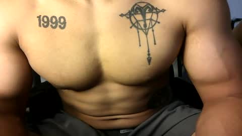 Snapshot of vegasluv702 chatting on 06-13-26, 09:02 Vegas Love online show from 06-13-26, 09:02