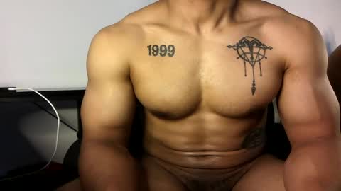 Snapshot of vegasluv702 chatting on 06-30-26, 11:39 Vegas Love online show from 06-30-26, 11:39