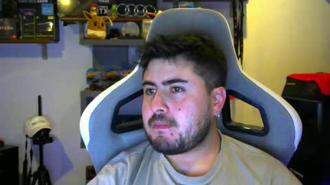 Snapshot of veils24 chatting on 01-14-26, 01:00 Charles online show from 01-14-26, 01:00