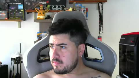 Snapshot of veils24 chatting on 02-11-26, 03:50 Charles online show from 02-11-26, 03:50