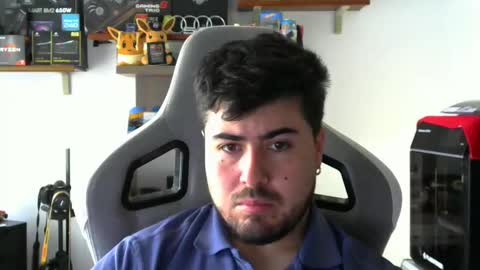 Snapshot of veils24 chatting on 03-10-26, 03:06 Charles online show from 03-10-26, 03:06