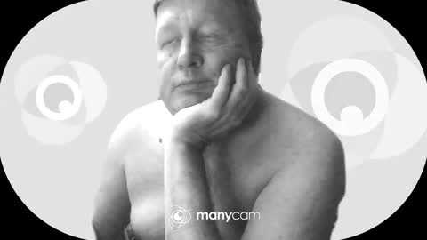 Snapshot of vejun2025 chatting on 12-21-25, 04:14 vejun2025 online show from 12-21-25, 04:14