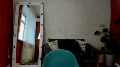 Snapshot of vel1ka chatting on 11-16-25, 05:02 Barbara online show from 11-16-25, 05:02