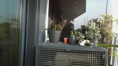 veleskroom online show from 04-20-26, 06:27