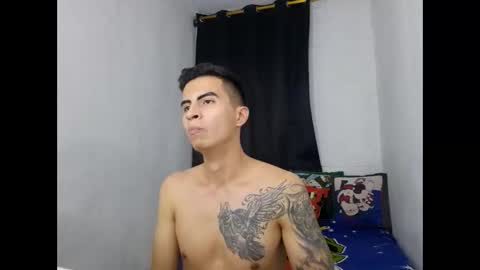 velk_hot1 online show from 12-31-24, 02:51