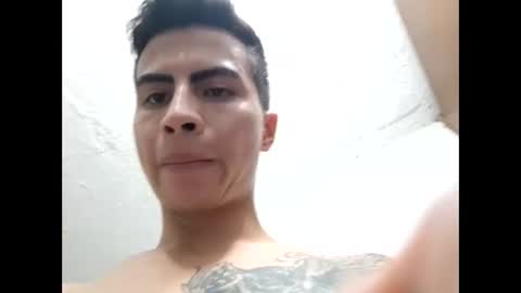 velk_hot1 online show from 01-08-25, 04:02