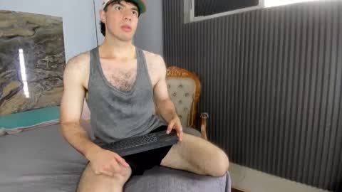 Snapshot of vellotouch chatting on 01-09-26, 07:59 Vello online show from 01-09-26, 07:59