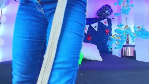 Snapshot of velora_nigth chatting on 02-25-26, 11:31 velora_nigth online show from 02-25-26, 11:31