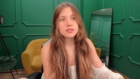 Snapshot of velvet_cherry chatting on 01-12-25, 03:25 velvet_cherry online show from 01-12-25, 03:25