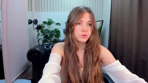 Snapshot of velvet_cherry chatting on 02-01-25, 07:23 velvet_cherry online show from 02-01-25, 07:23