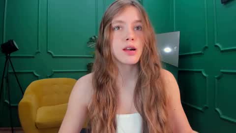 Snapshot of velvet_cherry chatting on 02-13-25, 06:38 velvet_cherry online show from 02-13-25, 06:38