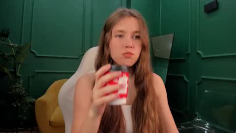 Snapshot of velvet_cherry chatting on 03-12-25, 03:29 velvet_cherry online show from 03-12-25, 03:29