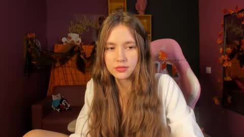 Snapshot of velvet_cherry chatting on 10-15-25, 03:56 velvet_cherry online show from 10-15-25, 03:56