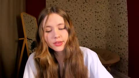 Snapshot of velvet_cherry chatting on 12-18-25, 08:26 velvet_cherry online show from 12-18-25, 08:26