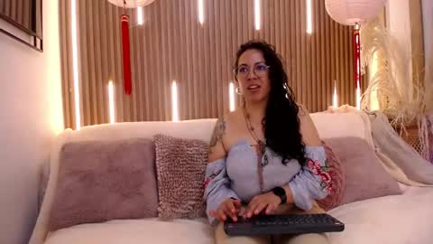 Emma Curly online show from 06-04-26, 12:33