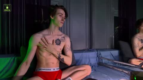 Snapshot of velvet_power chatting on 11-07-25, 10:26 Ares online show from 11-07-25, 10:26