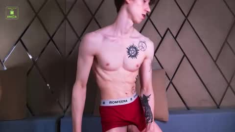 Snapshot of velvet_power chatting on 11-29-25, 04:26 Ares online show from 11-29-25, 04:26