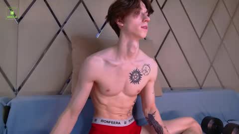 Snapshot of velvet_power chatting on 12-03-25, 04:42 Ares online show from 12-03-25, 04:42