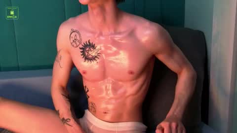 Snapshot of velvet_power chatting on 01-14-26, 04:40 Ares online show from 01-14-26, 04:40