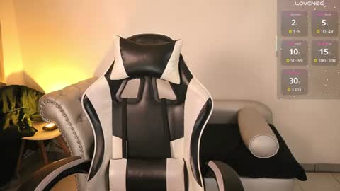 Velvet  online show from 07-16-26, 12:55