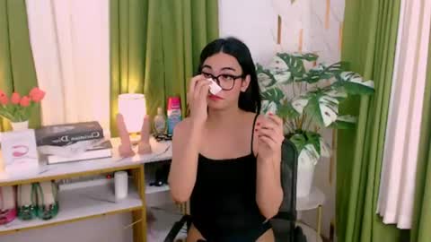 Snapshot of velvet_seductionprincess chatting on 07-07-26, 07:34 Velvet online show from 07-07-26, 07:34