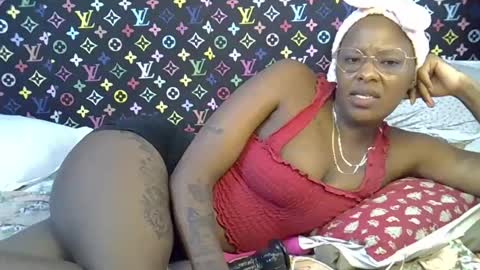 velvet online show from 10-23-25, 07:40