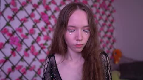 Polly online show from 10-23-25, 06:17