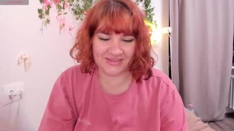 Snapshot of velvetdiva chatting on 03-22-26, 12:47 Luma online show from 03-22-26, 12:47