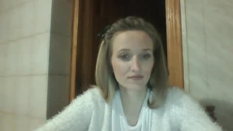 Snapshot of velvetintuition chatting on 05-07-26, 12:49 velvetintuition online show from 05-07-26, 12:49