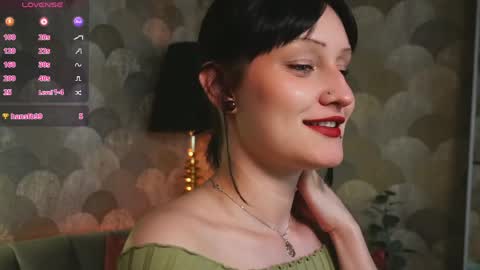 Snapshot of velvetlily_ chatting on 05-16-26, 09:13 Lily online show from 05-16-26, 09:13