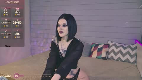 Snapshot of velvetrixx chatting on 11-05-25, 03:17 velvetrixx online show from 11-05-25, 03:17