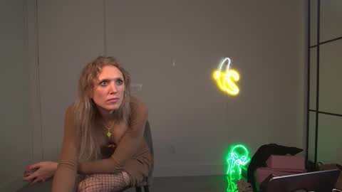 VelvetTGirl online show from 03-16-26, 05:35