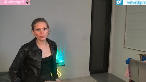 VelvetTGirl online show from 06-04-26, 08:20