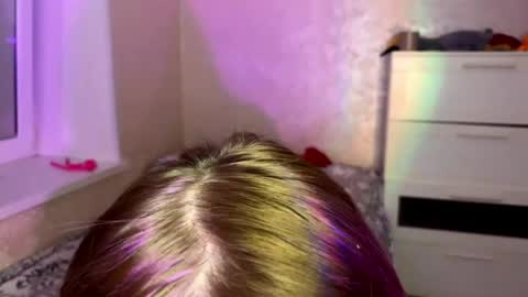 Lasly online show from 04-19-26, 02:38