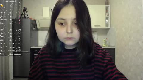 Snapshot of vendymories chatting on 02-18-25, 10:25 eva 3 online show from 02-18-25, 10:25