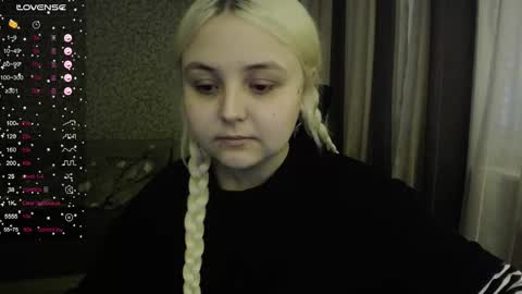 Snapshot of vendymories chatting on 10-05-25, 02:15 eva 3 online show from 10-05-25, 02:15
