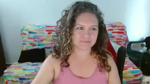 Snapshot of venecasexy44 chatting on 05-03-26, 11:16 venecasexy44 online show from 05-03-26, 11:16
