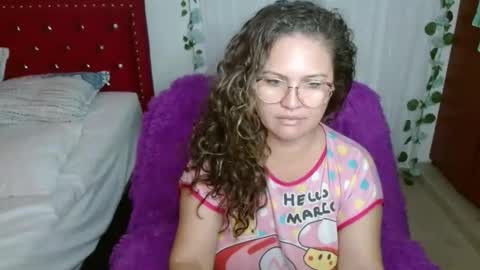 Snapshot of venecasexy44 chatting on 05-05-26, 11:51 venecasexy44 online show from 05-05-26, 11:51