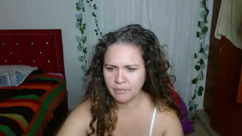 Snapshot of venecasexy44 chatting on 05-19-26, 09:37 venecasexy44 online show from 05-19-26, 09:37