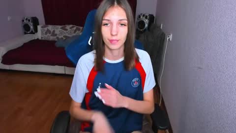 veneradi615 online show from 03-05-25, 05:39