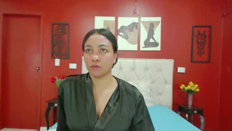 Snapshot of venus_0110 chatting on 02-13-25, 10:11 Venus Veracruz online show from 02-13-25, 10:11