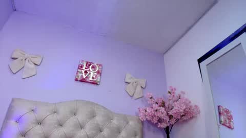 eva online show from 06-02-26, 06:54