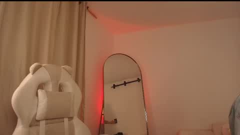 venus_art11 online show from 09-21-25, 03:52