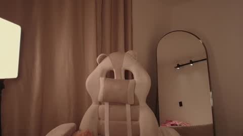 venus_art11 online show from 09-22-25, 02:13