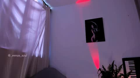 JulietaIndependent Model  venus azul online show from 10-02-25, 08:16