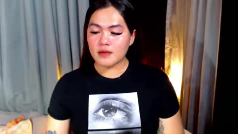 Snapshot of venus_colly chatting on 04-14-26, 07:25 I am Colly Your mystery girl online show from 04-14-26, 07:25